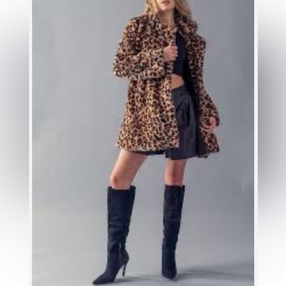 23 Fabulous Leopard Soft Faux Fur Open Draped Jacket - Picture 5 of 6